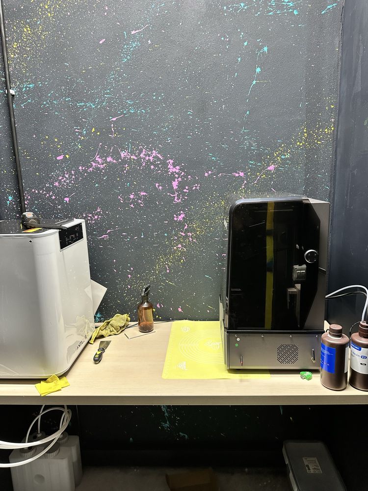 Imprimare 3D FDM/SLA, miniaturi DnD, gravare laser, scanare 3D