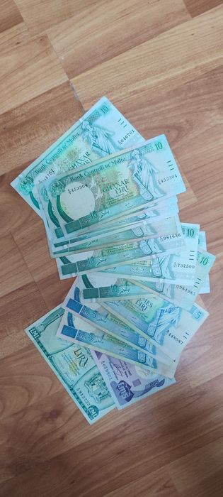 Bancnote vechi din Malta