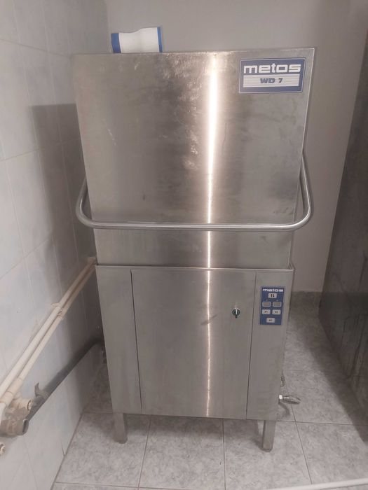 Vand masina de spalat vase industrială