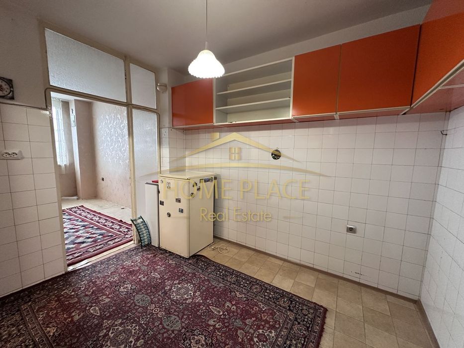 Продава се Четиристаен апартамент в Варна, Окръжна болница - 87 кв.м за 2758 €/кв.м - Снимка #11