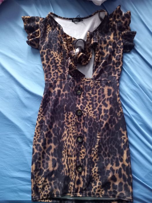 Три  дамски рокли