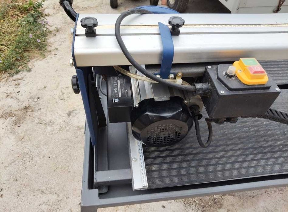 Машина за водно рязане на камък, плочки Einhell BT-STM 920 L.