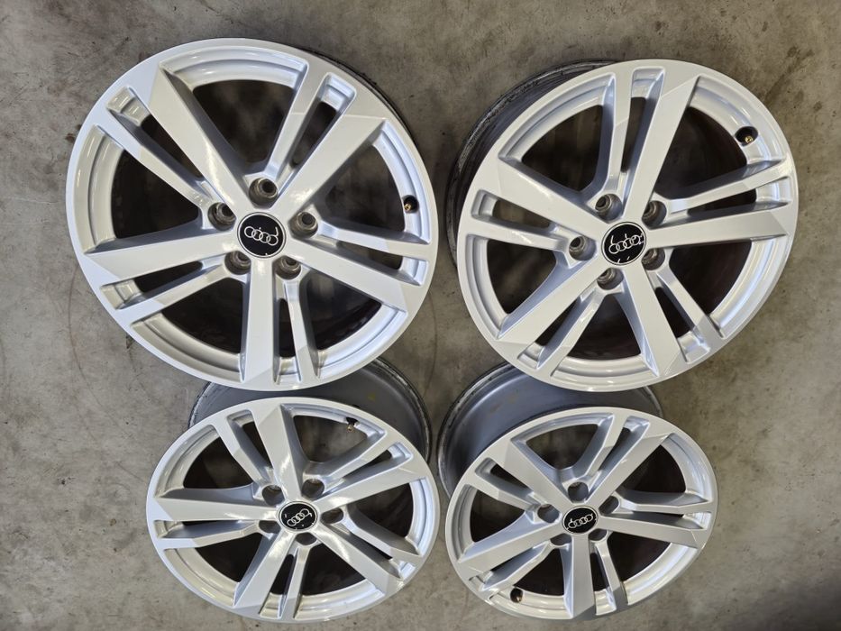 Jante Audi Q2 Q4 A3 A4 A6 R17 originale stare impecabila