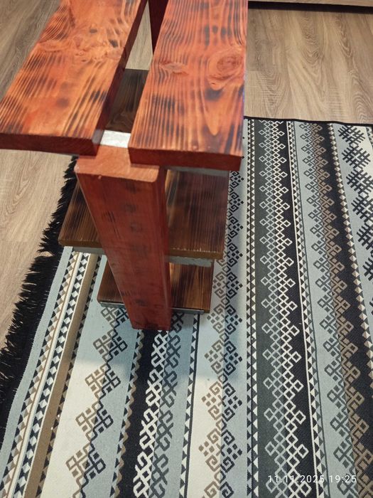 Дървен стелаж за обувки