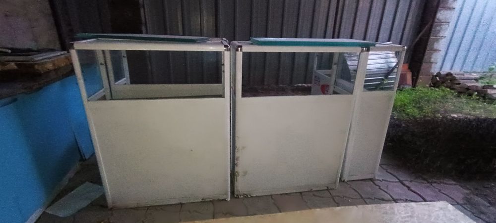Продам ветрины б/у