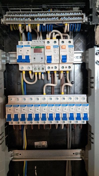 Электромонтажные работы, услуги электрика