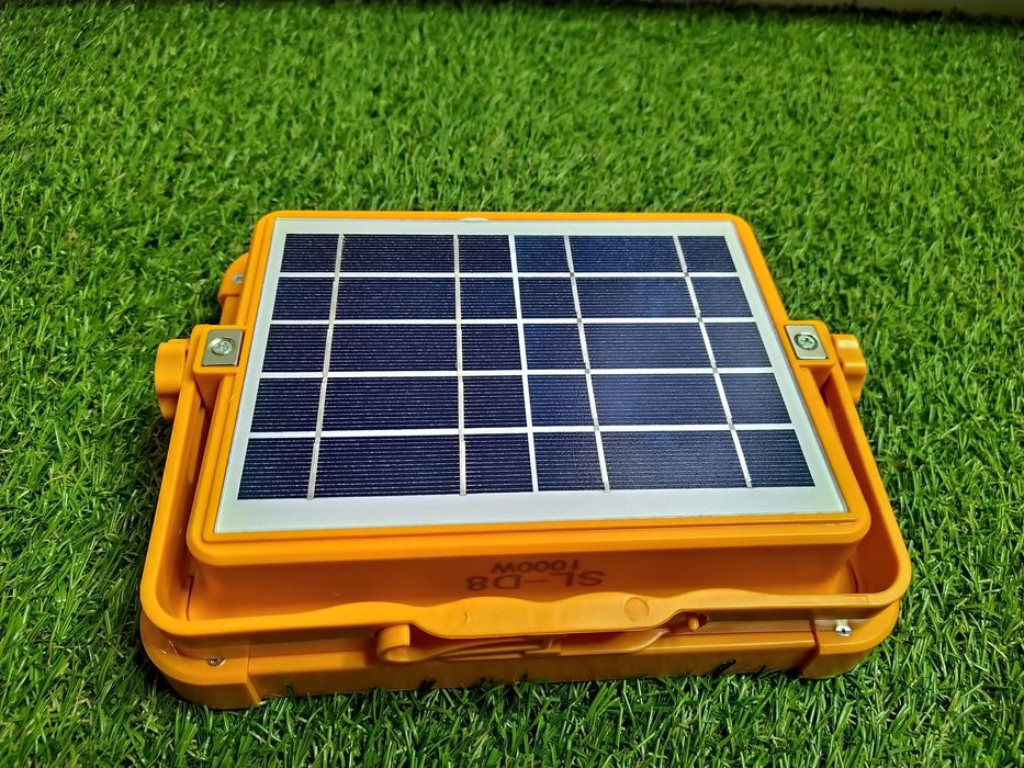 Proiector solar portabil puternic 500W / 4500lm/ 12500mAh, Camping