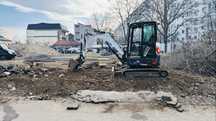 Inchiriez miniexcavator