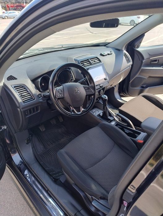 Vând Mitsubishi Asx din 2021