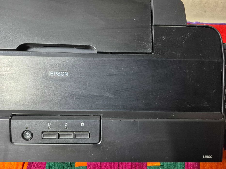 Срочно продам принтер EPSON L1800 A3
