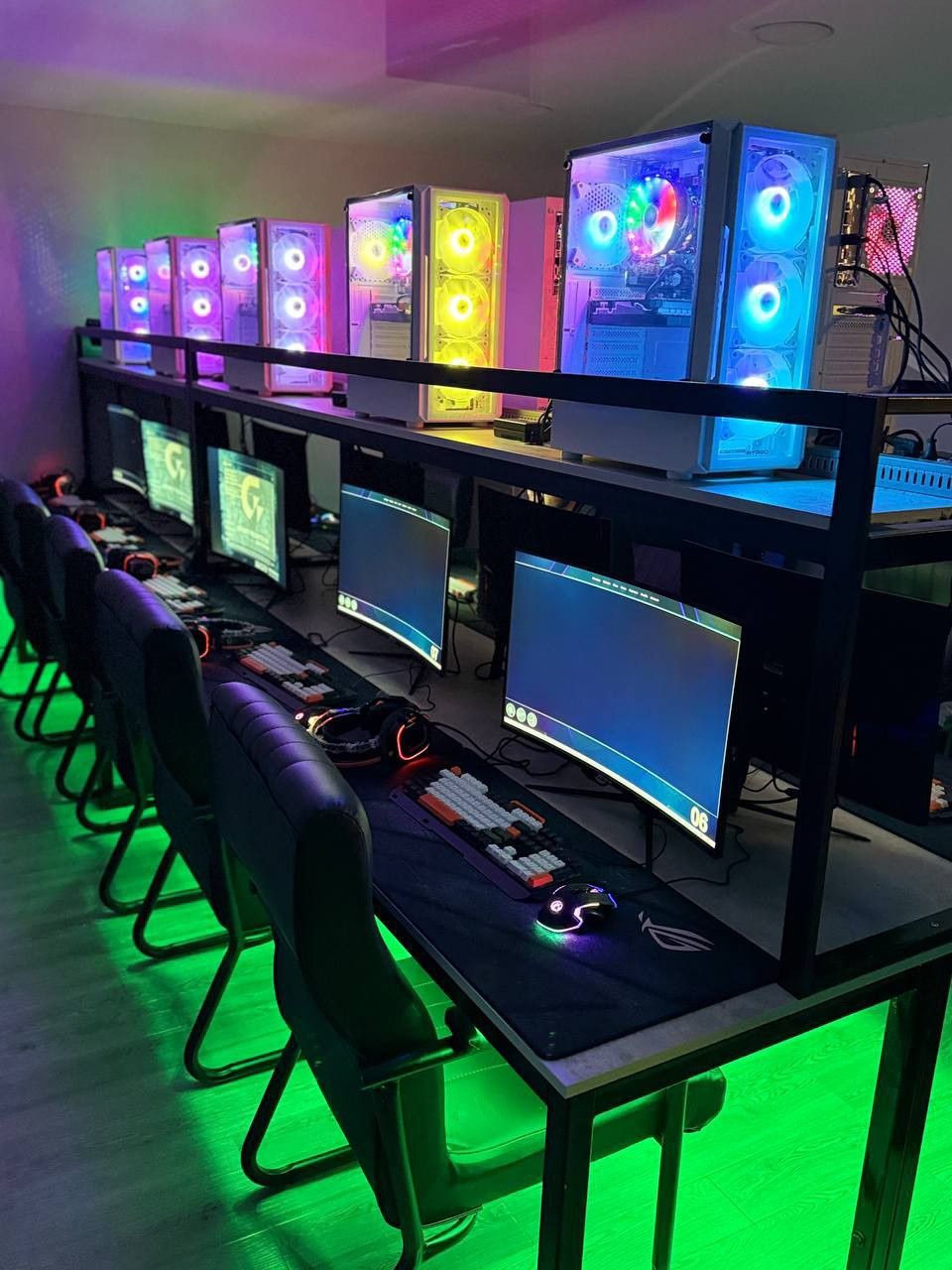 Game club dachaga, 12viloyat, mebel ichida, 1 yil garantiya