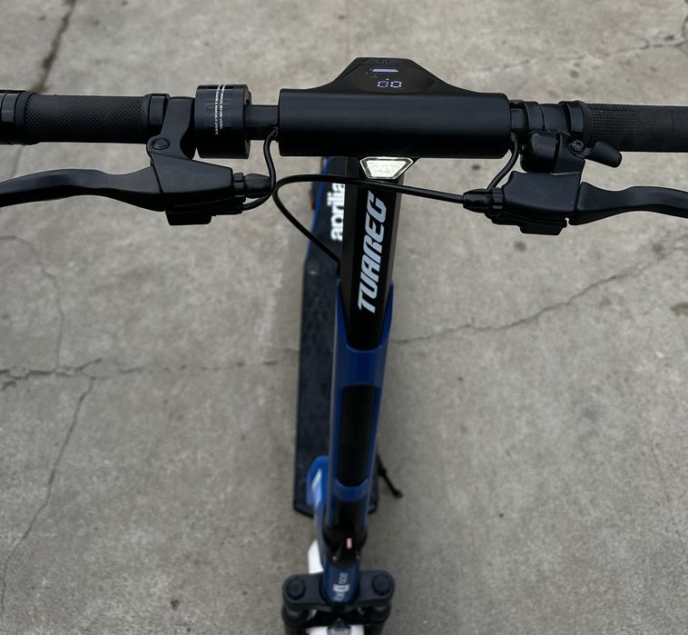 Trotinetă Electrica Aprilia Tuareg