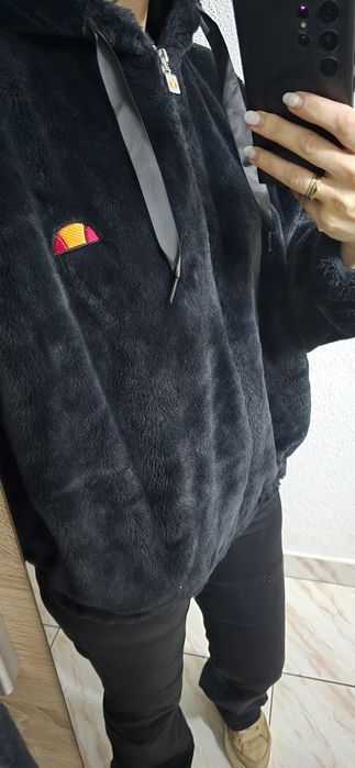 Geaca blana artificiala,Ellesse