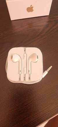 Оригинални слушалки "Apple".