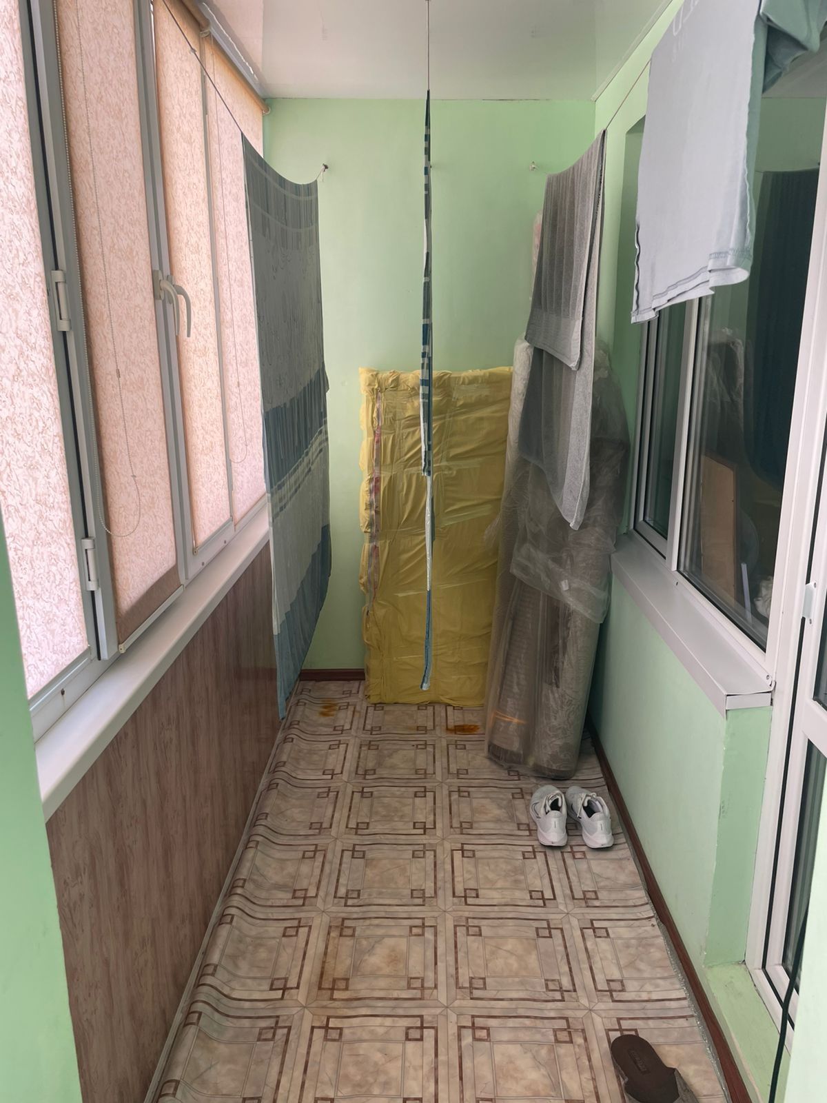 Продам 4 ком кв 101 м2 в микрорайоне Кунаева
