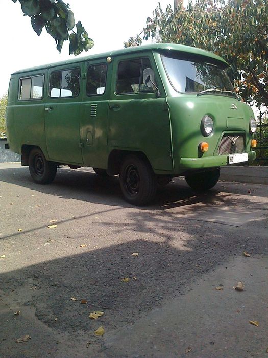 Продаётся УАЗ 452 грузопассажирский