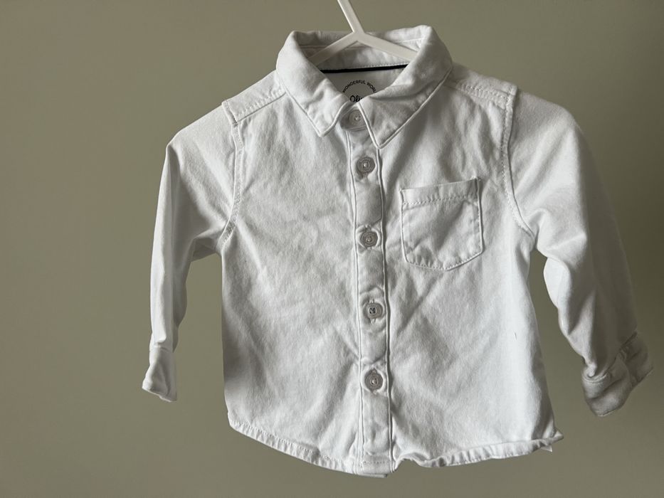 Бебешка риза S.Oliver много мека, бяла, носена веднъж. Размер 62