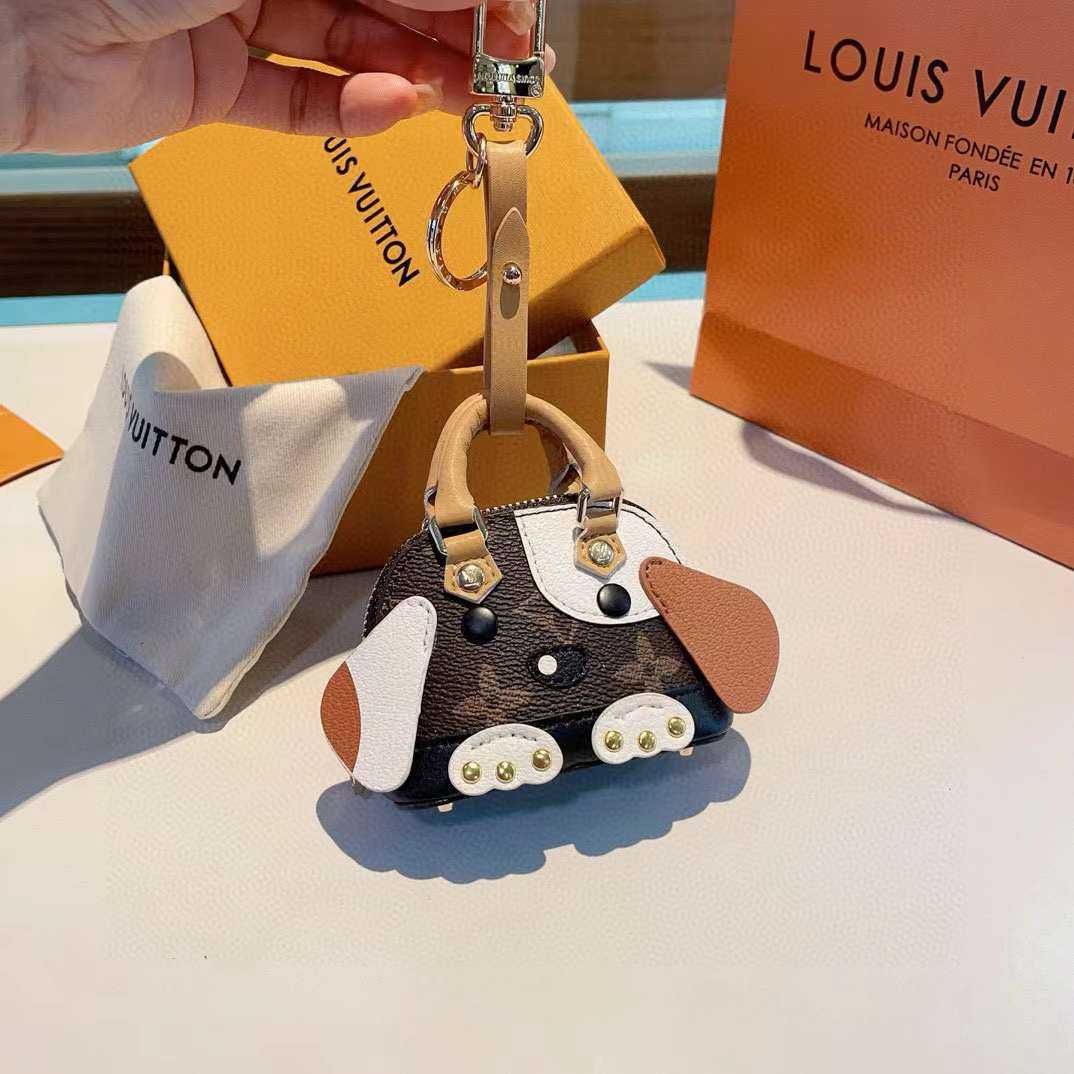 Louis Vuitton inel cheie 220410