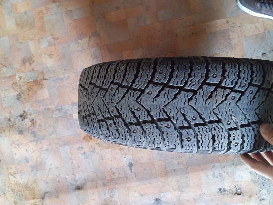 Шипованные R14 с дисками