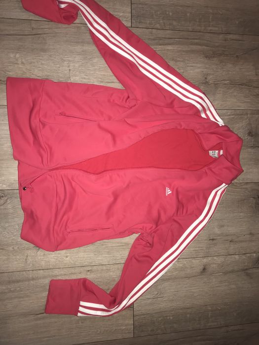 vand salopeta, blugi, fular, cardigan