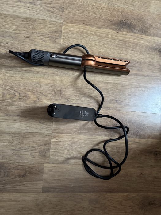 Dyson placa pentru par