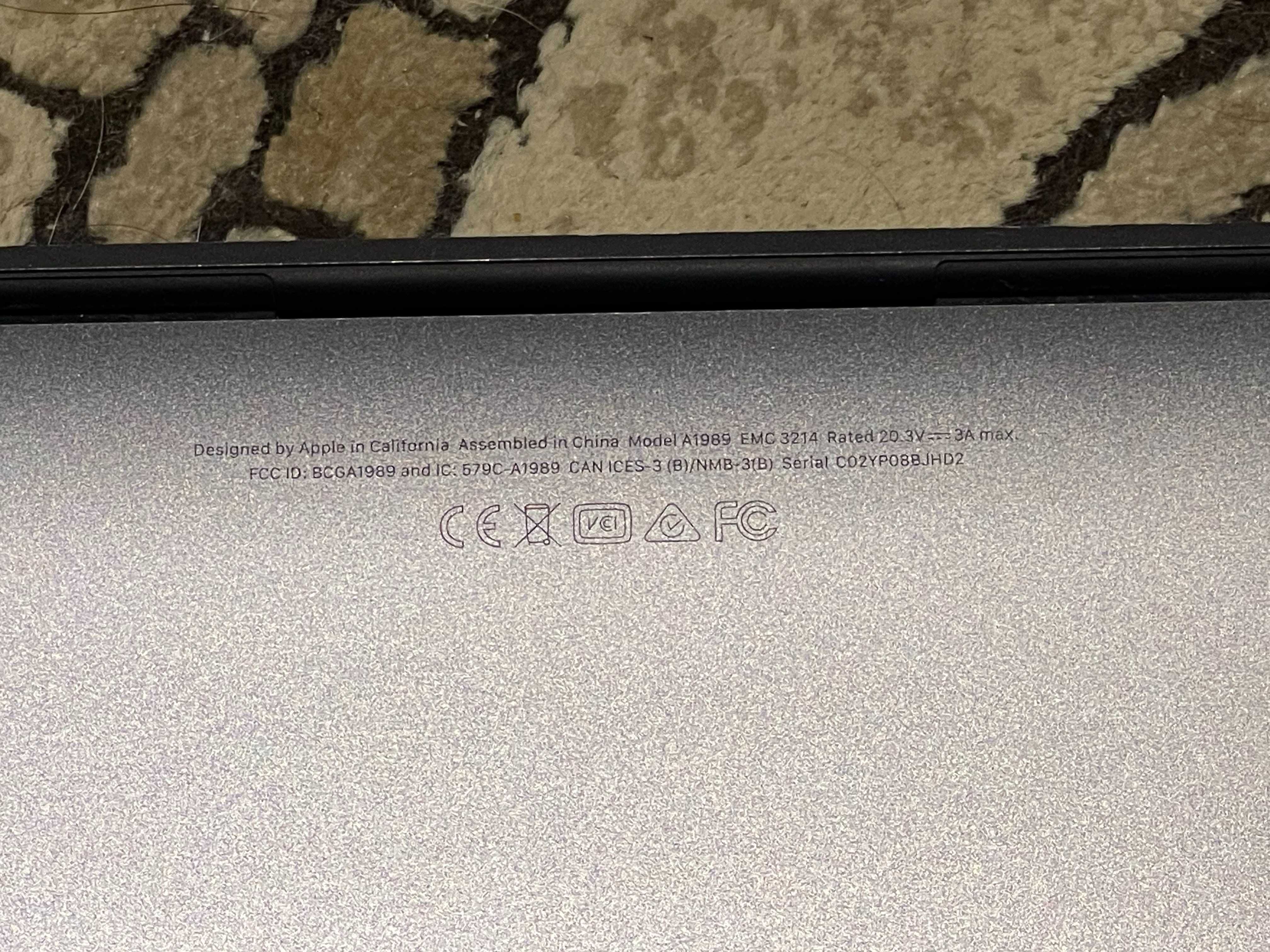 MacBook Pro 13'', 2018, 16BG + 1 TB Storage