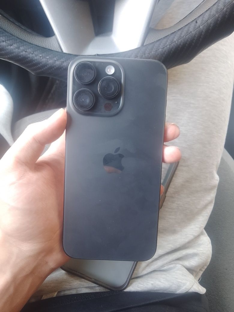 Iphone 15 pro max 256 GB 90% LL/A