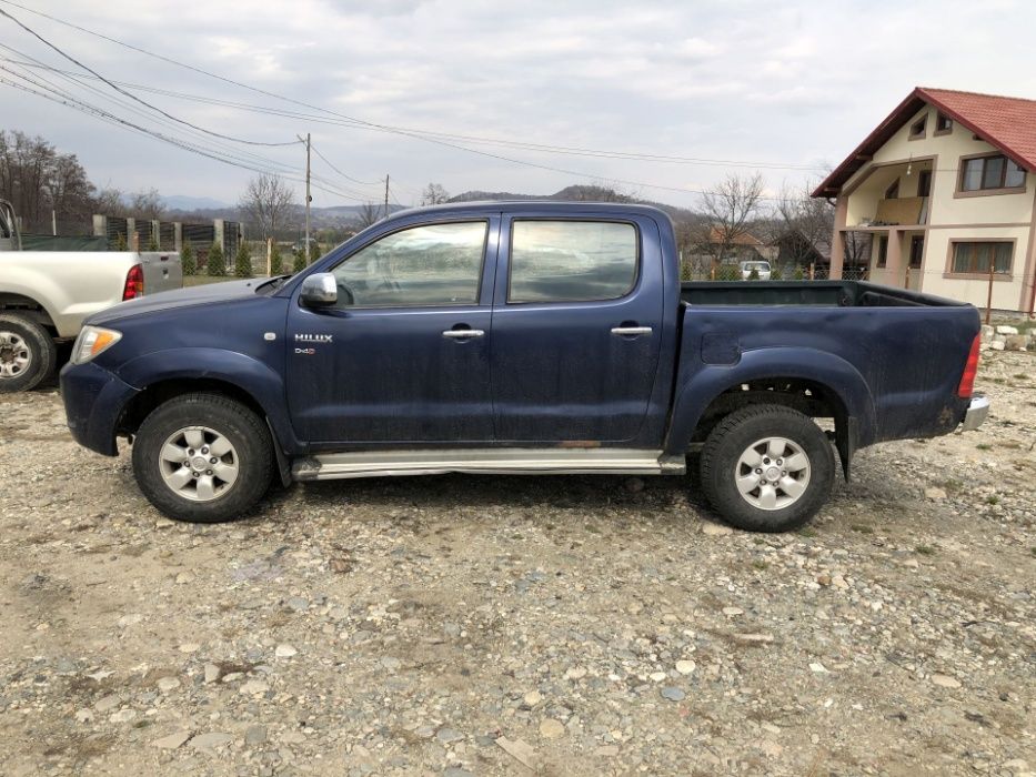 Dezmembrari dezmembrez piese toyota hilux 2006 euro3