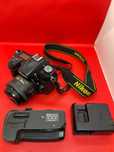 Aparat foto DSLR Nikon D7000, 16.2MP + Obiectiv DX 35mm 1:1 8G -A-