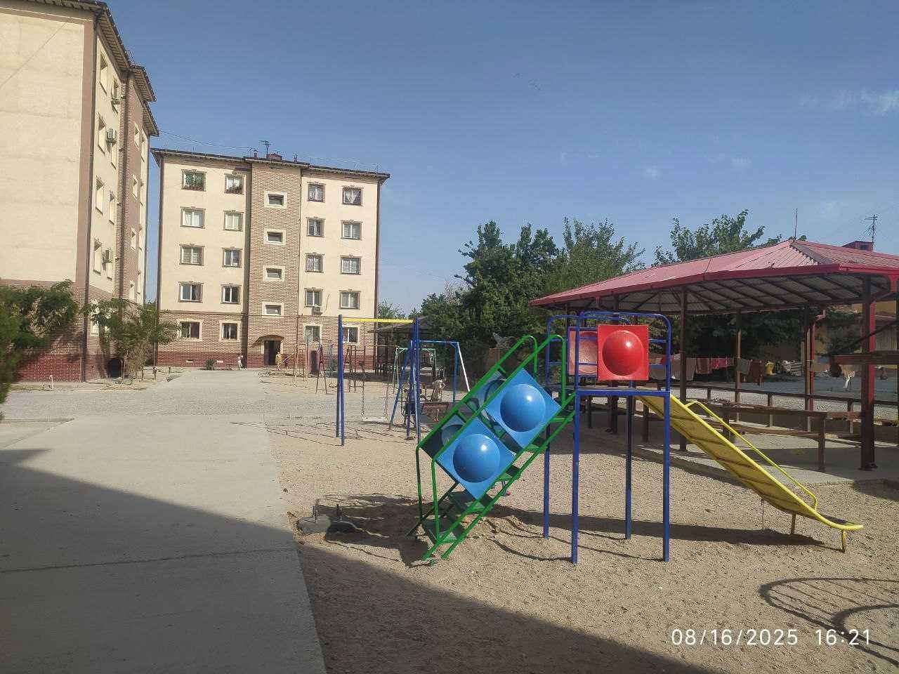 Продаётся 2/2/5 квартира
