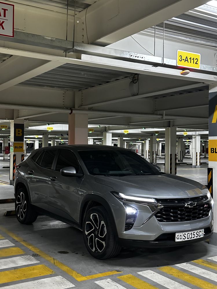 Chevrolet Trax (exuinox ni kichkinasi ) ( tracker 3)