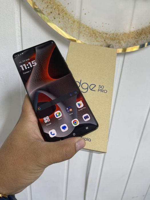 Moto edge 50 pro 12/512