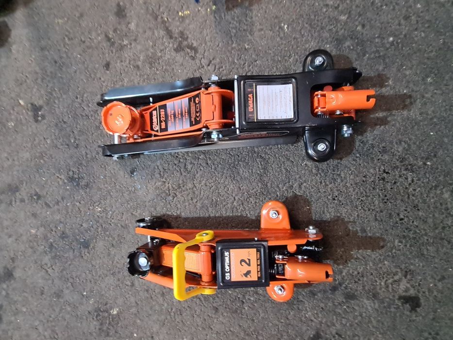 Cric tip crocodil 2,5 t 300lei sau 2t 150lei/ 3t 450lei