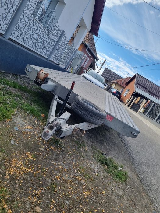 Platforma auto 5 Metri 3000 kg niewiadow