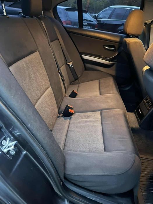 BMW 3 Series E90 – 2006 г. | Дизел | Седан

Продавам си БМВ-то E90, 20