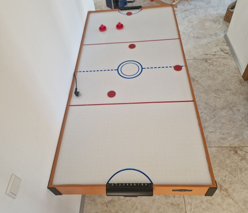 Masa de joc cu jetoane