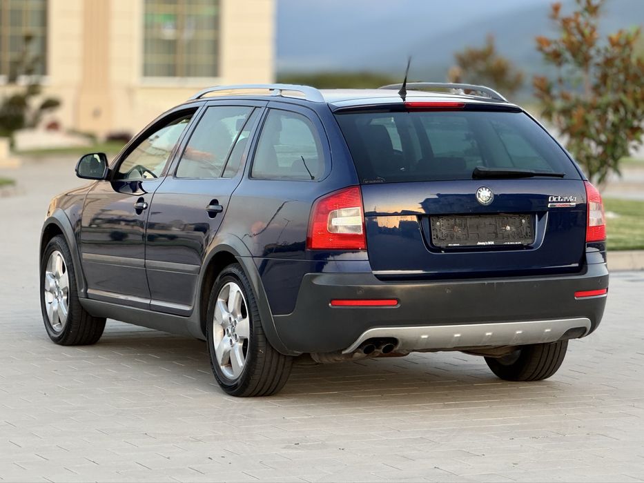 Skoda ocatvia scout 2.0 140 CP 4x4 IMPECABIL EURO 5