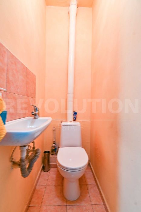 Продава се Двустаен апартамент в София, Борово - 64 кв.м за 2313 €/кв.м - Снимка #13