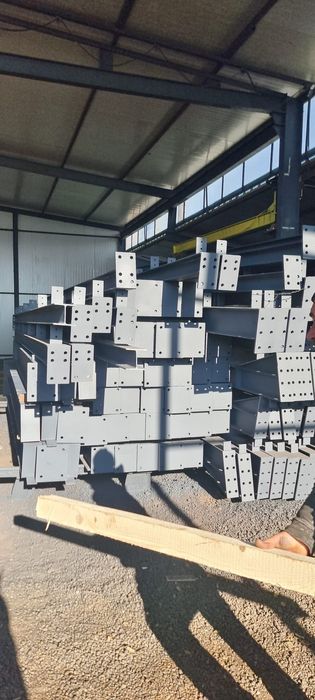 Vând structură 10×20×4h