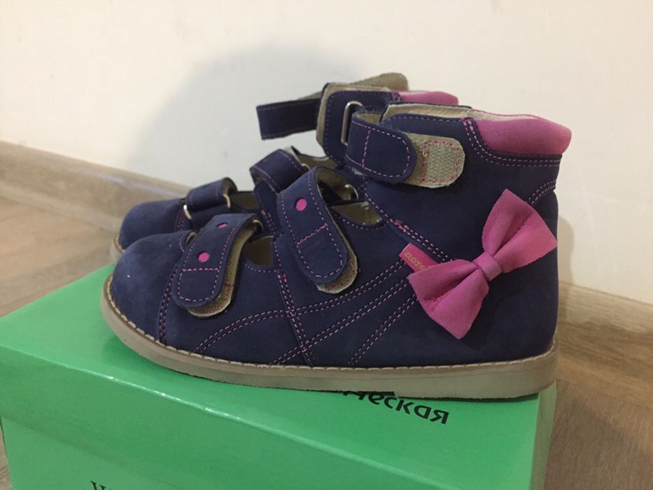 Продам ортопедические сандали