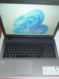 Laptop Asus VivoBook