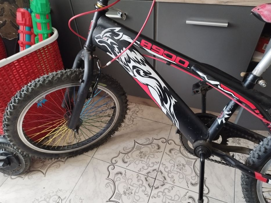 Bicicleta BMX perfect funcțional