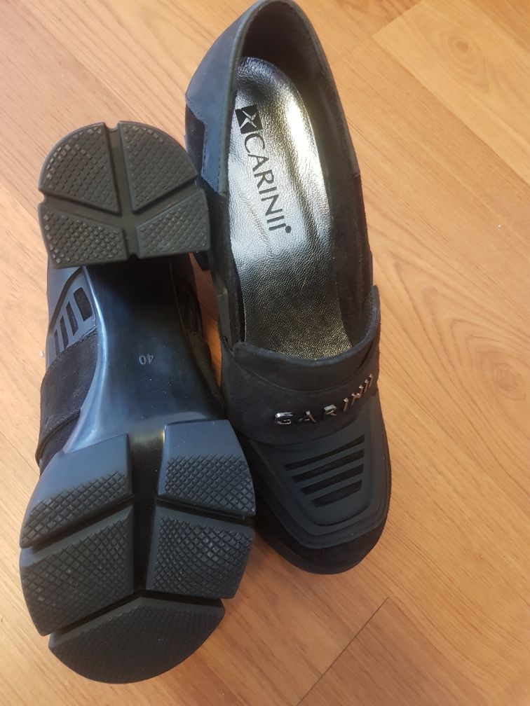 Pantofi dama Italia noi,,mărimea 40