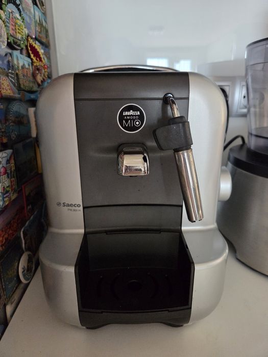 Кафемашина с капсули Saeco Lavazza a Modo Mio Premium