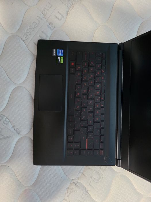 Msi thin gf 63 gaming laptop(в гаранция)