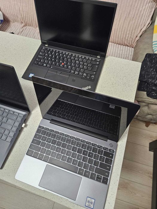 Laptop MSI, Lenovo X1 Carbon, Huawei Matebook 13