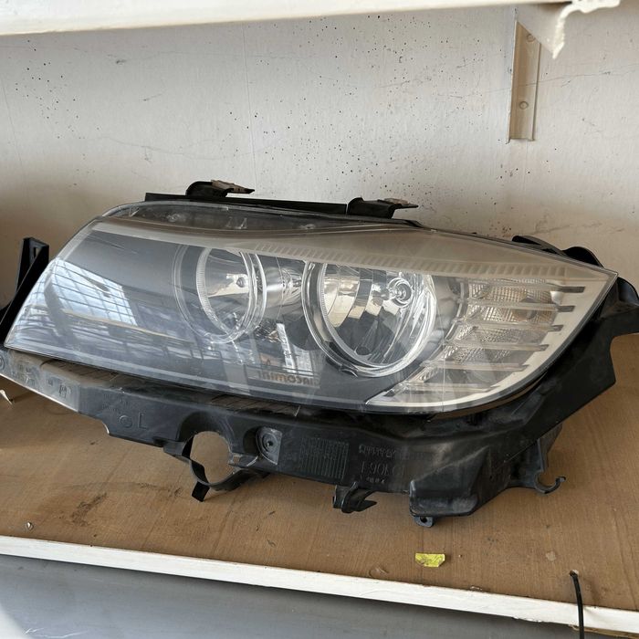 Е90/Е91 Фейслифт Фарове / Facelift Фарове (Angel Eyes)