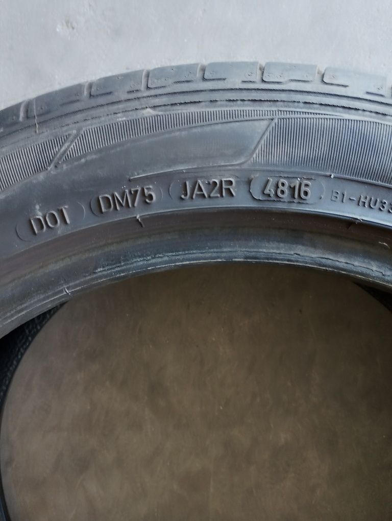 Гуми 215/45/16 Dunlop DOT:16г. 6.5мм. протектор