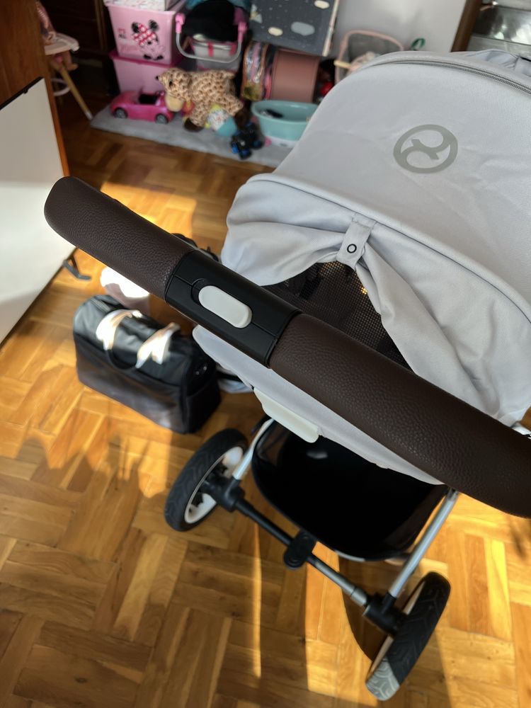 Cybex Talos S Lux, сребристо шаси