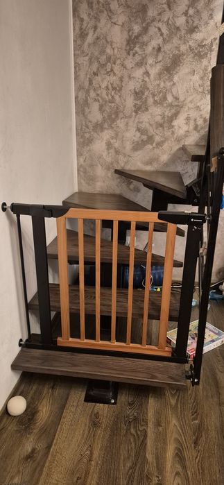 Poarta de siguranta Safety Gate pentru scari, ajustabila 83-89 cm, din